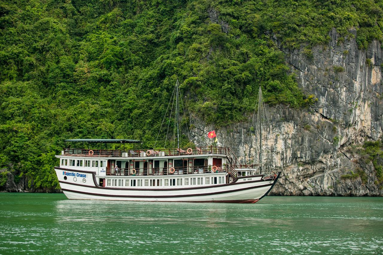 Hotel Halong Majestic Legend Cruise Hạ Long Exterior foto