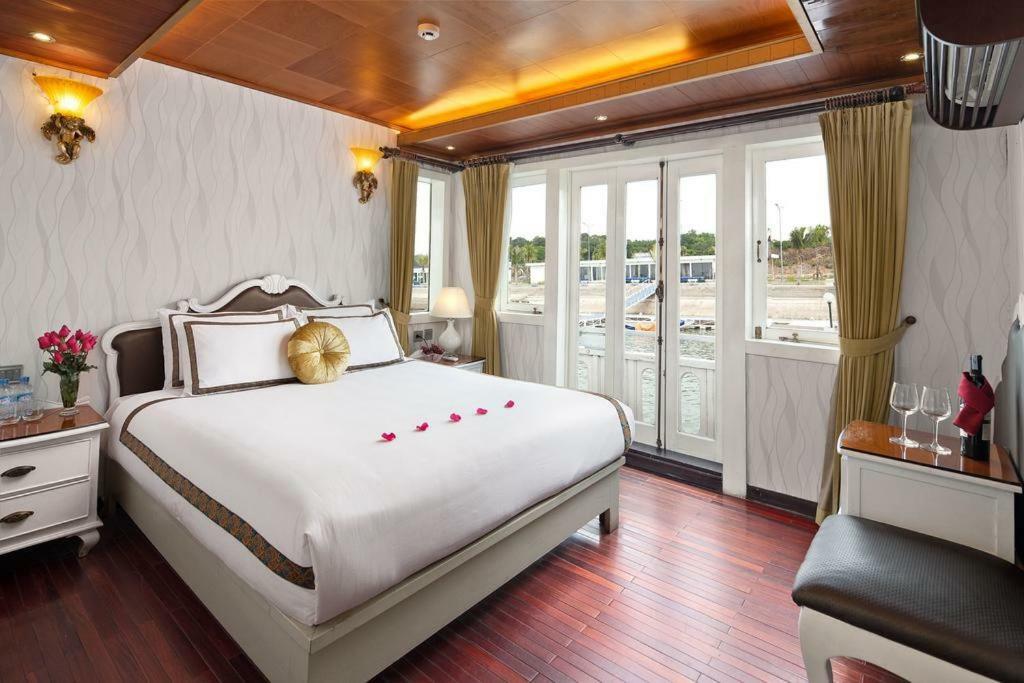 Hotel Halong Majestic Legend Cruise Hạ Long Exterior foto